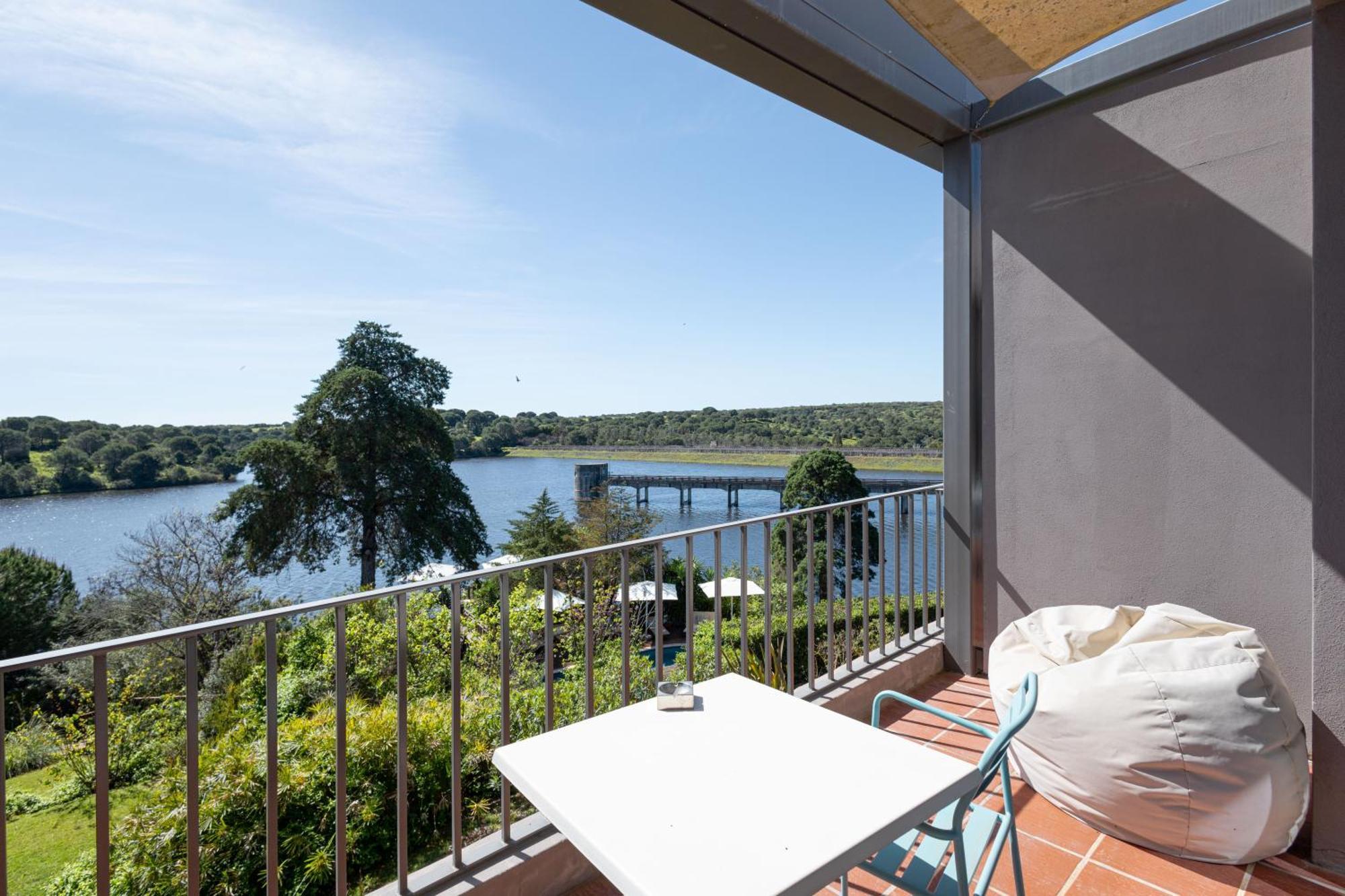 Vale Do Gaio Hotel Torrao  Exterior photo
